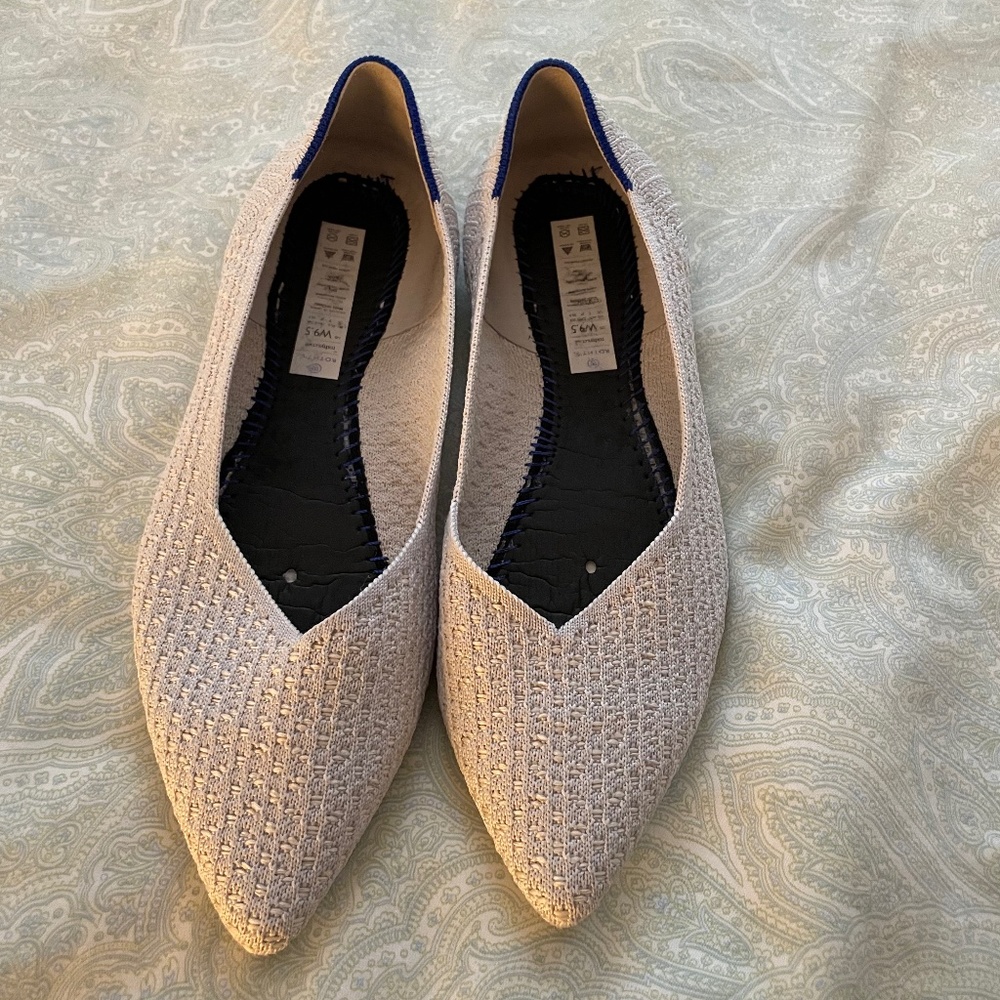 Rothy’s size 9.5 Honeycomb Point Shoes